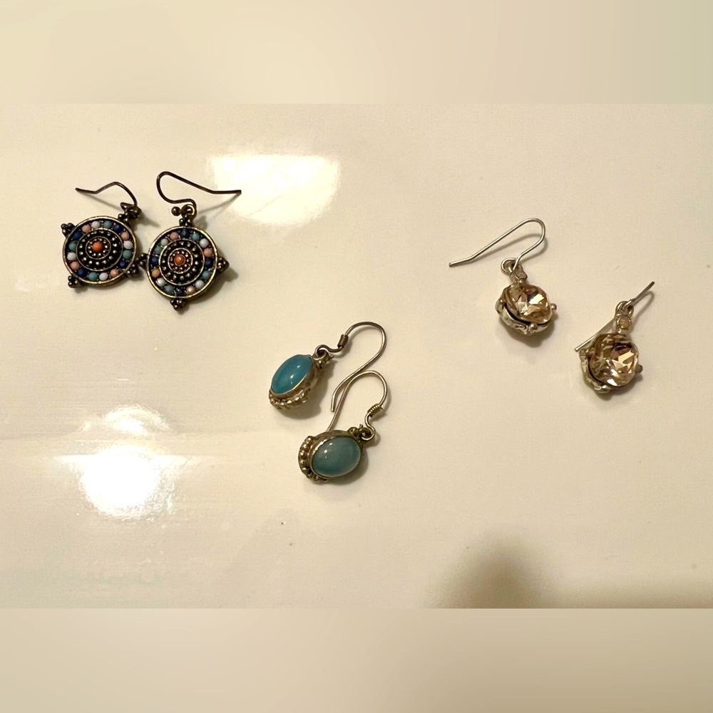 3 pairs of earrings